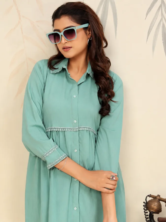 Sea Green 