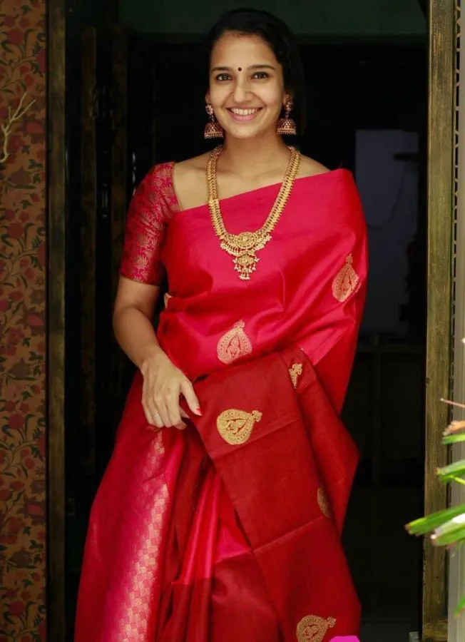 Lichi Silk Jacquard Work Saree with Unstitched Blouse for Women